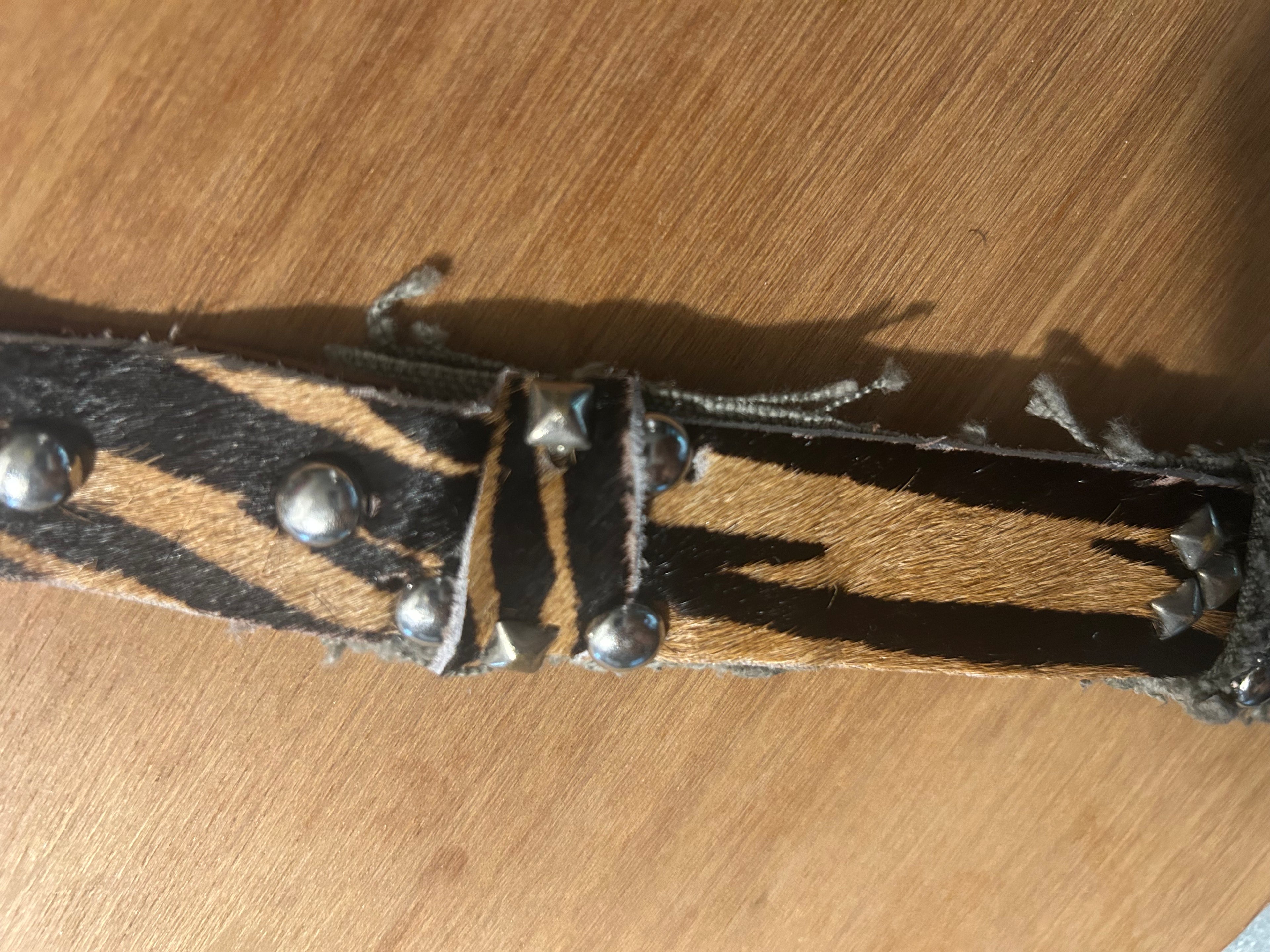 Leather zebra bracelet